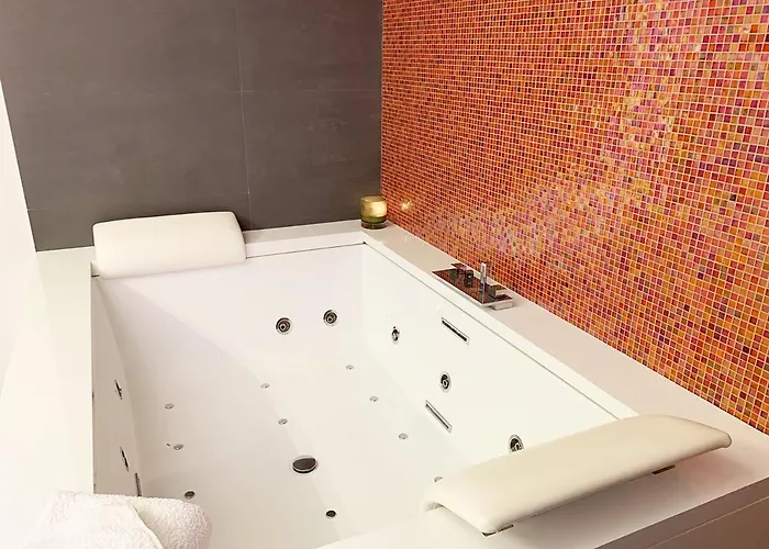 Arcasuite Tritone Luxury Apartment Rome